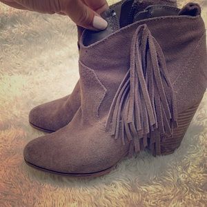 Steve maddens ankle boots